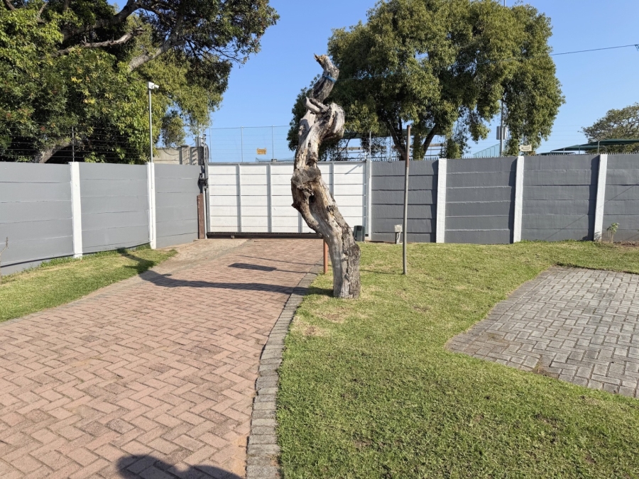 6 Bedroom Property for Sale in Stirling Eastern Cape
